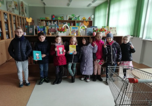 Wspólne zdjęcie w bibliotece