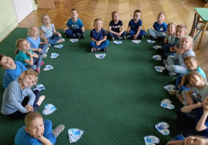 Świecimy na niebiesko.