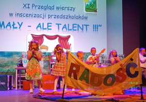 Występy dzieci z Przedszkola nr 4.