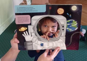 Apolonia astronautka.