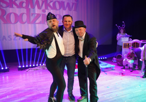 Kret i Jaskółka zdjęcia pozastrościli i również z Prezydentem wystąpili