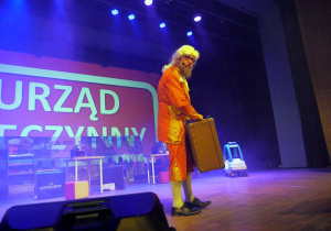Baj urząd zamyka