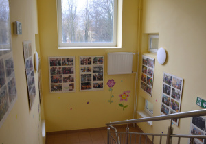 Przedszkolna klatka schodowa