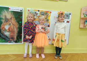 Laurka Izunia Laurka prezentują swoje stroje