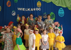 Wspólne zdjęcie z naszymi kochanymi emerytkami.