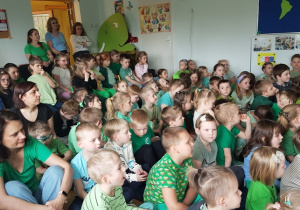 Na zielono.
