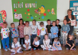Zdjęcie kropkowych "Biedronek".