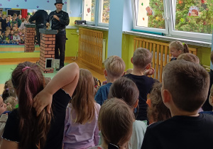 Czyszczenie komina.