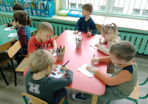 Bratki kolorują
