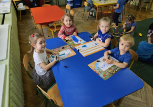 Matylda, Artur, Jagoda, Marianna i Małgosia.