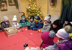 W Domku Elfów.