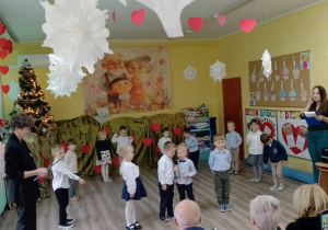 Witek i Leon recytują wiersz
