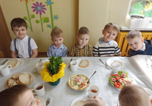 Karolek, Leoś, Sasza, Arturek i Rysio