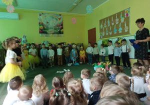 Rozpoczęcie uroczystości wspólnym wierszem
