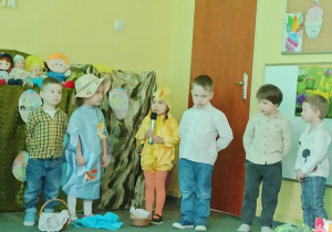Hania w wierszyku o koszyczku wielkanocnym