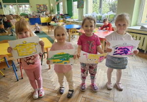 Amelka, Liwia, Małgosia i Zuzia.