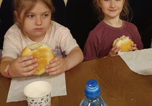 Maja i Lena R.