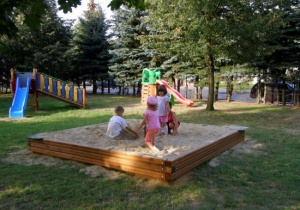 Plac zabaw, piaskownica