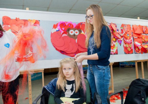 Kolejna atrakcja - kolorowe warkoczyki
