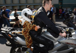 Motocykliści też pomagali