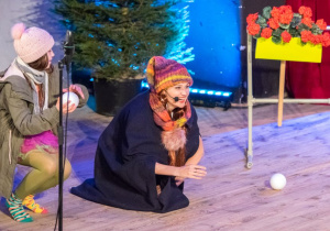 Pada śnieg - bitwa na śnieżki