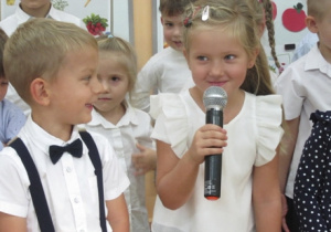Pani dyrektor rąk do pomocy....