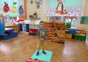Występ Adasia.