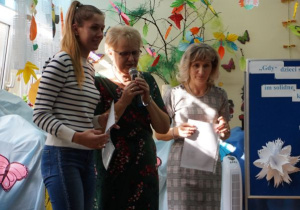 Gratulacje dla cioci Karolinki i Beatki