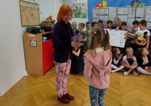 podziękowania dla pani bibliotekarki