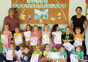 Zdjęcie grupowe z "Dnia Przedszkolaka".