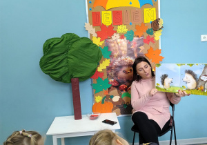 Suchanie opowiadania "Wielka księga jeżyka” Jennie Poh.
