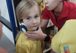 Michalina w kołnierzu.