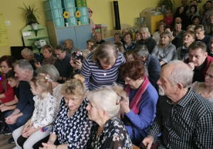 Przybyli goście na uroczystość.