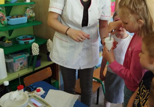 Weronika robi lekarstwo
