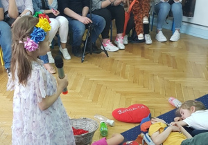Leśna Wróżka spełnia życzenia.