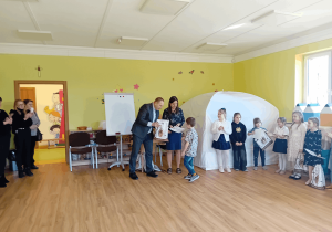 Ogłoszenie wyniku, wręczenie dyplomu i nagrody dla Dominika.
