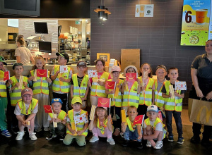 Wyjście do McDonald's na lody