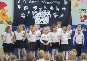 Życzenia dla pracowników Przedszkola nr 4.