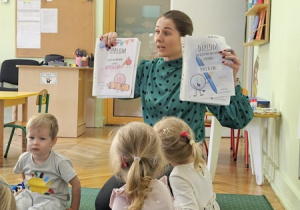 Dyplomy dla chłopców i dziewczynek.