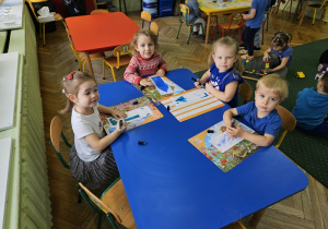 Matylda, Artur, Jagoda, Marianna i Małgosia.