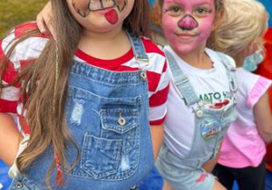 prezentacja pomalowanych buziek