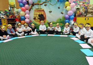 Piosenka Clap Clap Song.