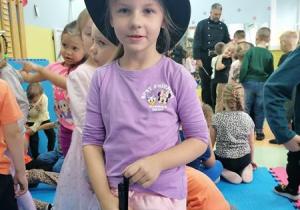 Marysia jako kominiarz.