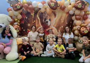 Dzień Misia - wspólna fotografia