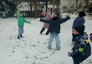 radość z pierwszego śniegu