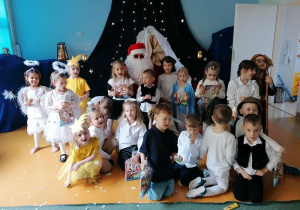 Pamiątkowe zdjęcie z Mikołajem.