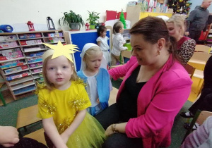 Eliza ze swoją mamą i koleżanką Polą.