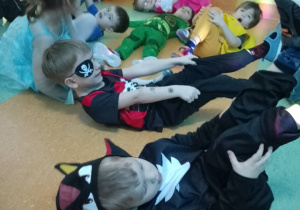 Karnawałowa gimnastyka