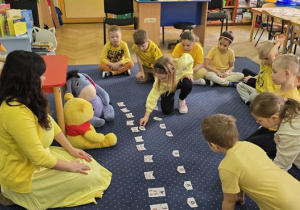 liczymy baryłki z miodem