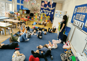 Zabawa ruchowa - Kotki.